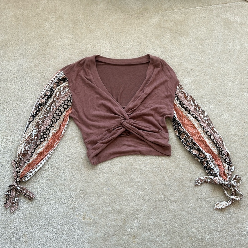 illa illa Reversible Knot Fall Sweater